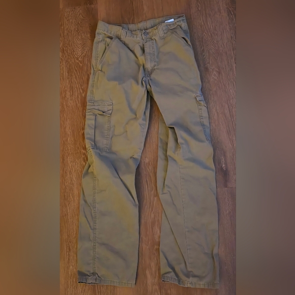 Wrangler 30 x 32  100% cotton cargo khaki jeans pants - Picture 1 of 5